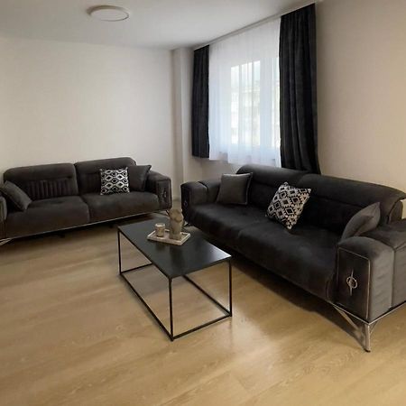 Apartman Lux Διαμέρισμα Zepce Εξωτερικό φωτογραφία