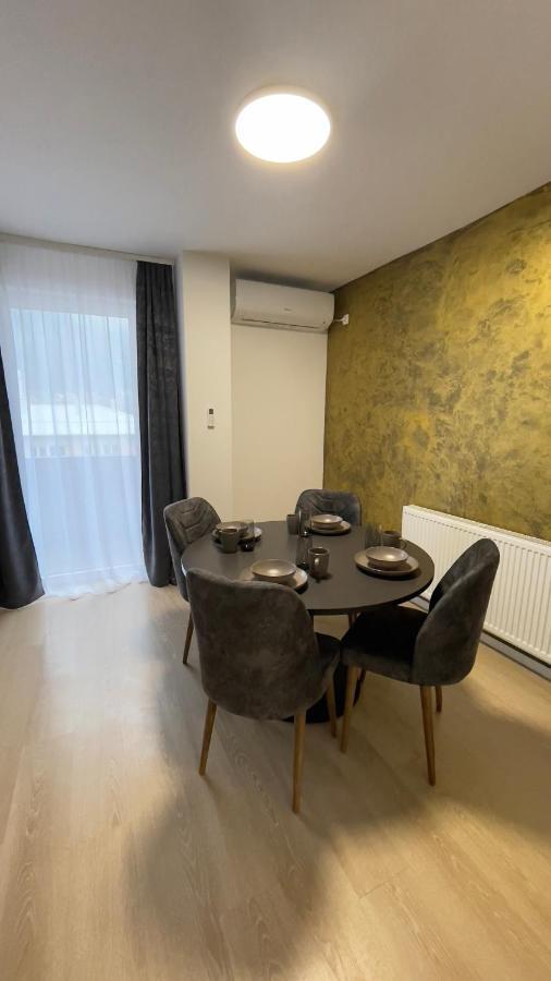 Apartman Lux Διαμέρισμα Zepce Εξωτερικό φωτογραφία